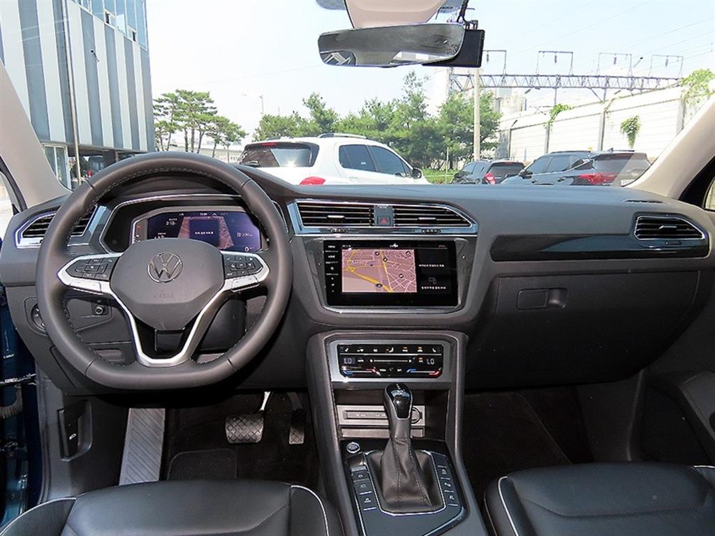 Volkswagen Tiguan - Vista 7