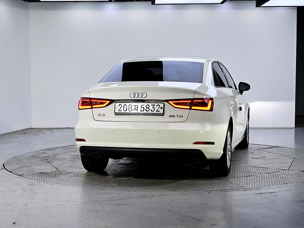 Audi A3 - Vista 3