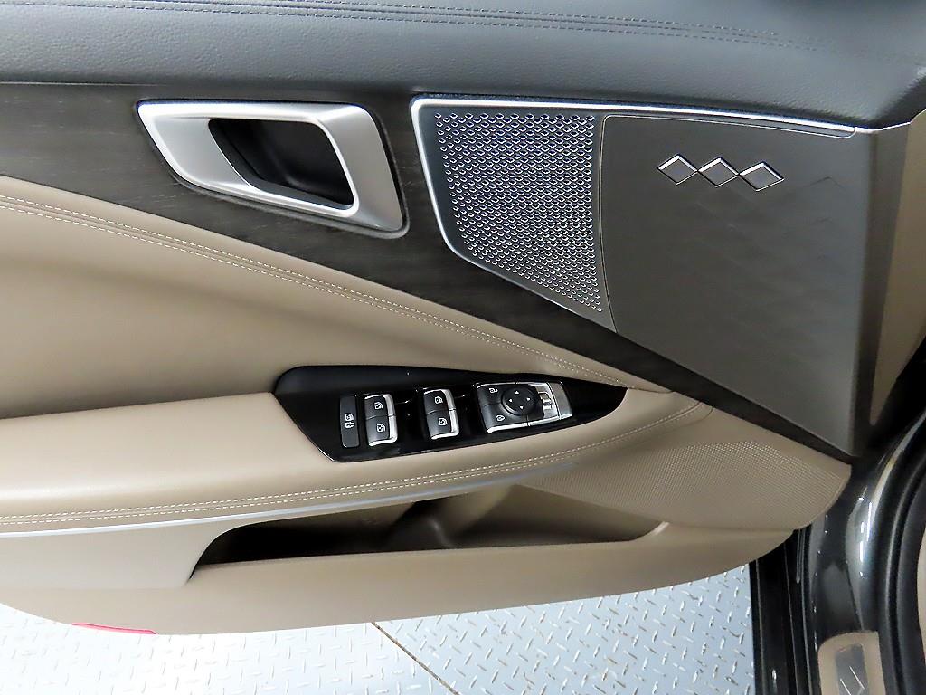 KIA K8 - Vista 11
