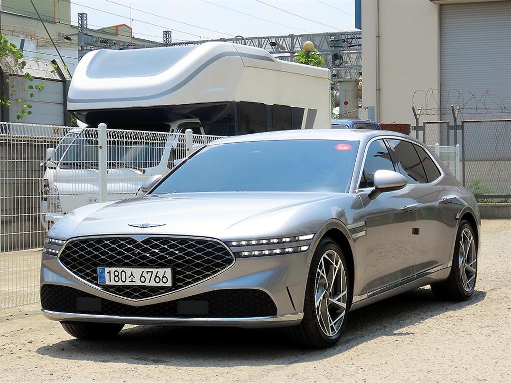 Genesis G90 - Vista 2
