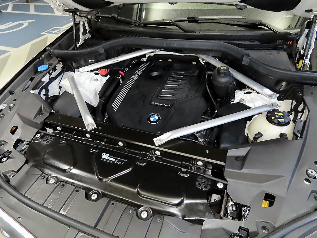 BMW X6 2021 Blanco - Importación desde Corea - HF Imports Iquique - Foto 19