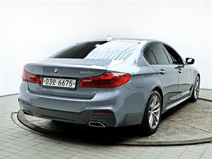 BMW 5 Series - Vista 8