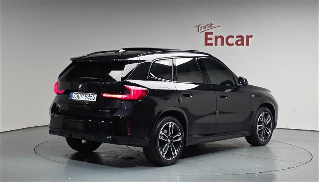 BMW X1 - Vista 2