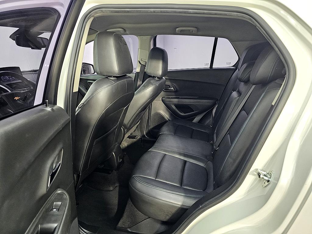 Chevrolet Trax - Vista 9