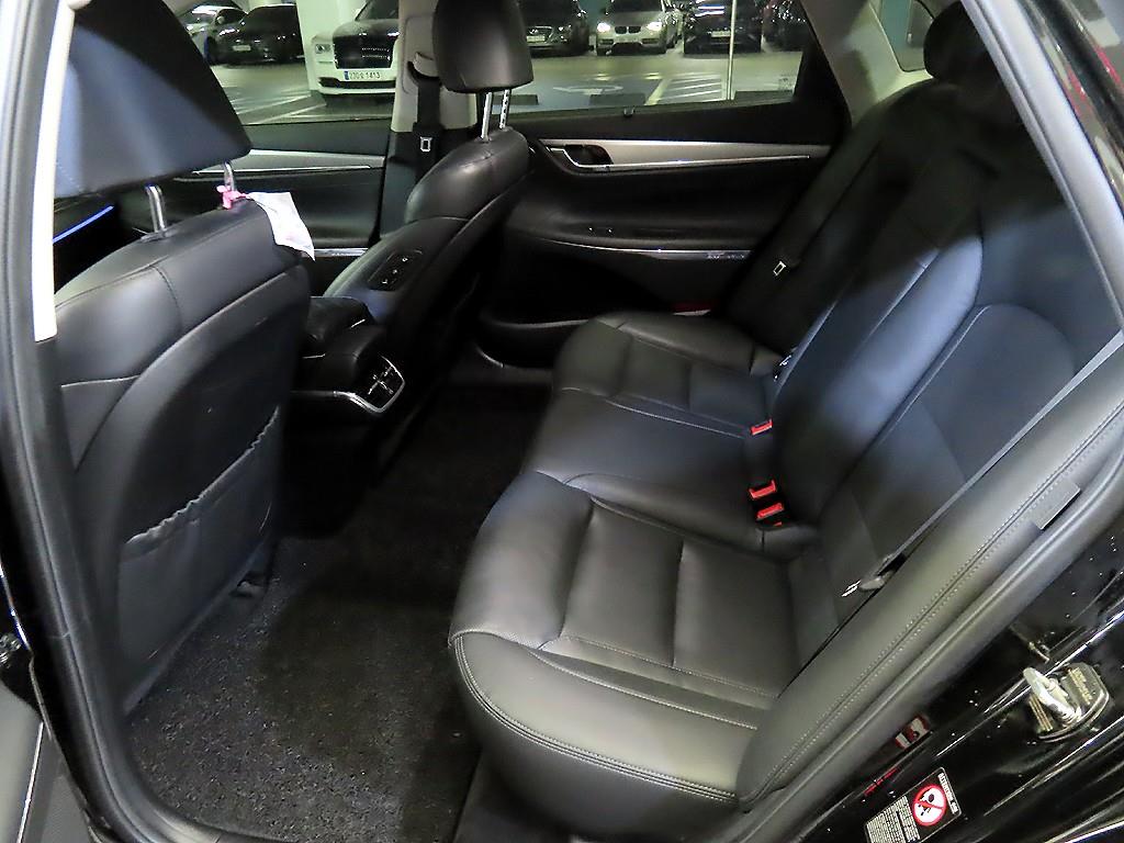 HYUNDAI Grandeur - Vista 7