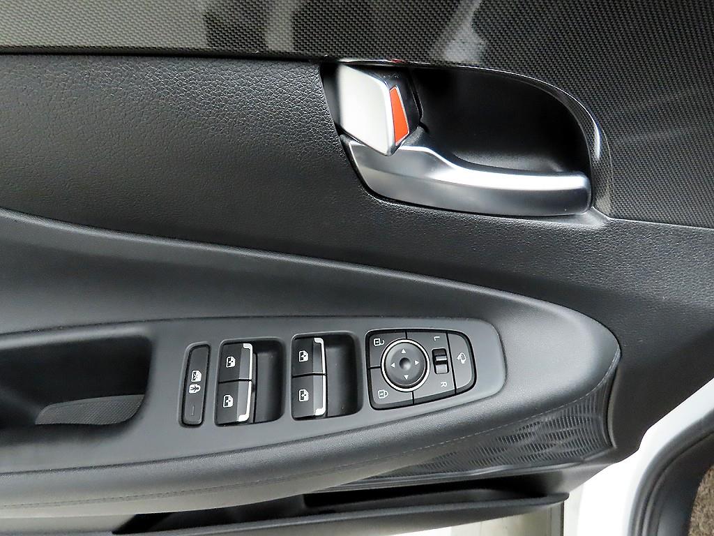 HYUNDAI Santa Fe - Vista 11
