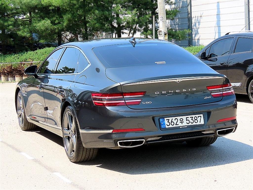 Genesis G80 - Vista 3