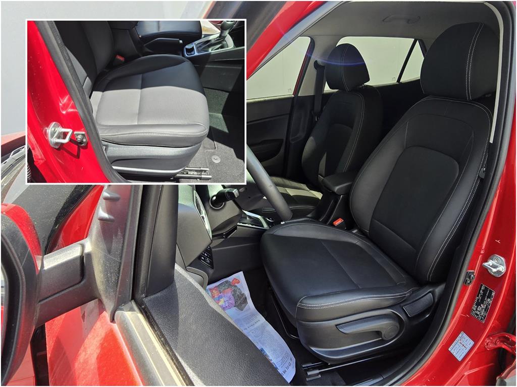 HYUNDAI Venue - Vista 10