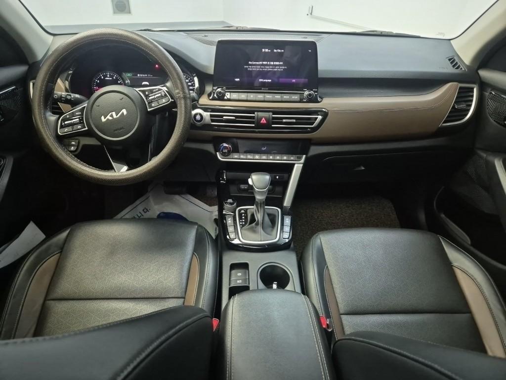 KIA Seltos - Vista 5