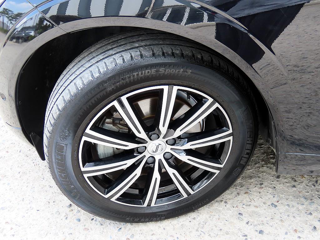 Volvo XC60 2020 Negro - Importación desde Corea - HF Imports Iquique - Foto 20