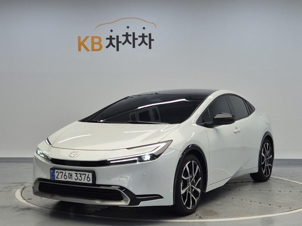 Toyota Prius 2024 Blanco - Importación desde Corea - HF Imports Iquique - Foto 1