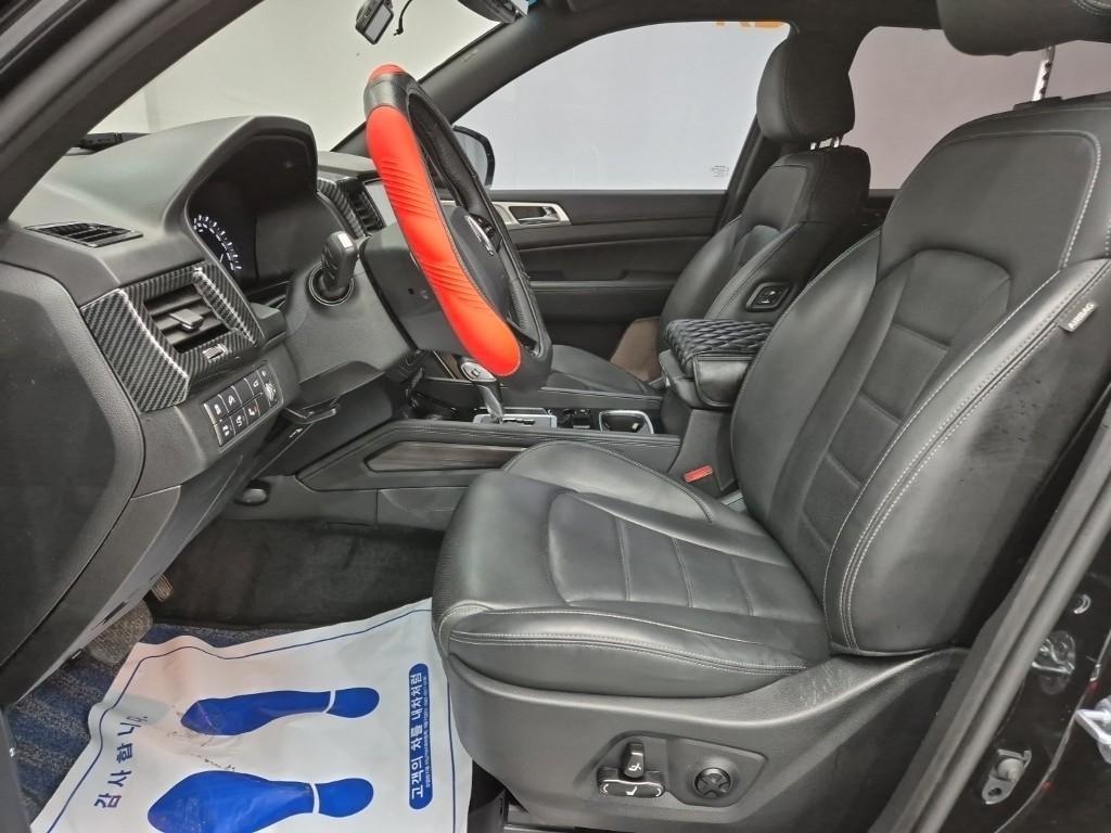 Ssangyong Rexton 2019 Negro - Importación desde Corea - HF Imports Iquique - Foto 14