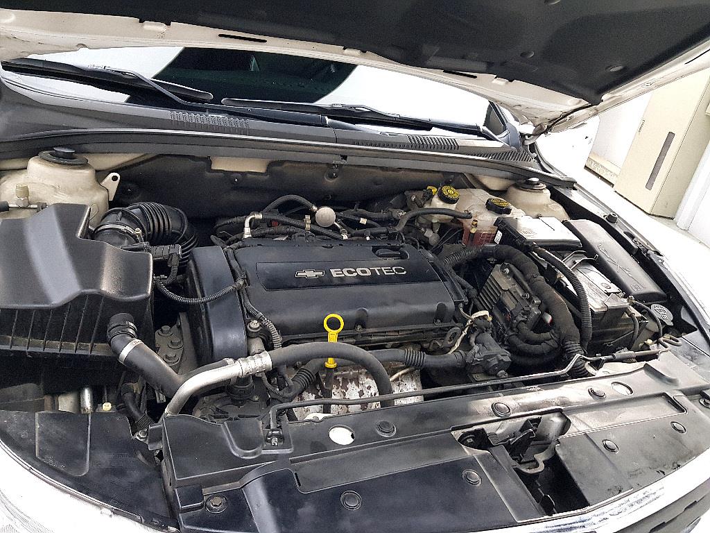 Chevrolet Cruise - Vista 6