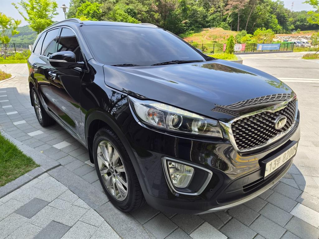KIA Sorento 2015 Negro - Importación desde Corea - HF Imports Iquique - Foto 1