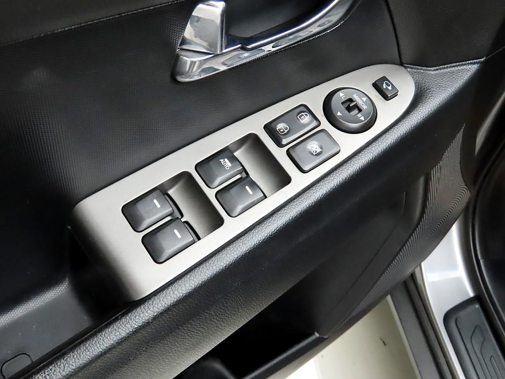 KIA Sportage - Vista 12
