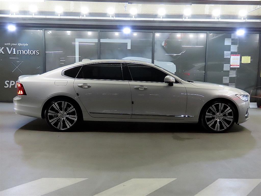 Volvo S90 - Vista 3