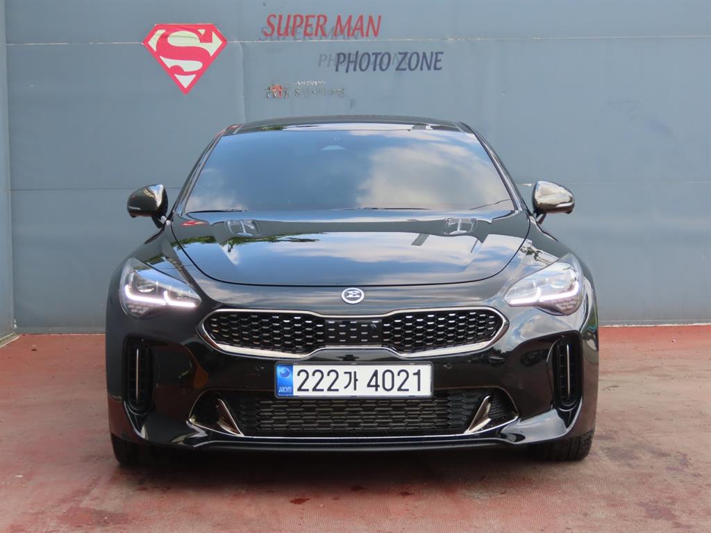 KIA Stinger - Vista 3