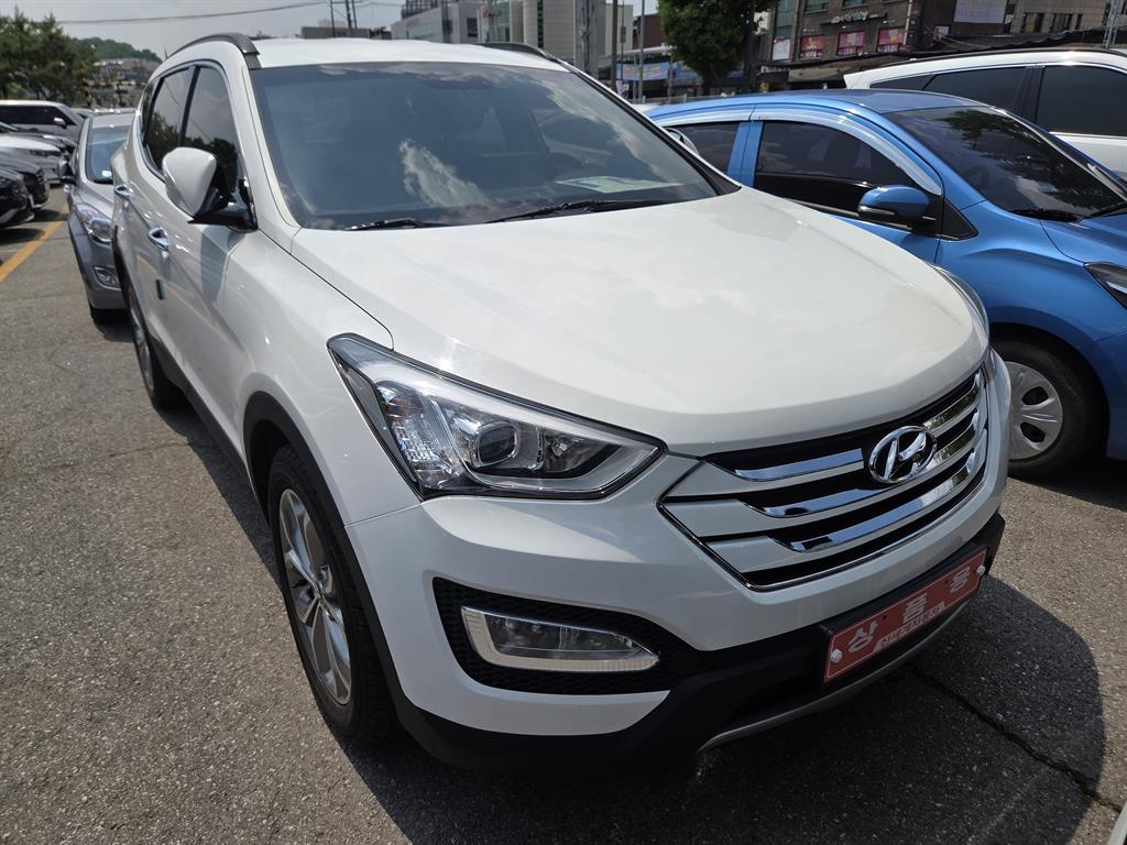 HYUNDAI Santa Fe - Vista 2