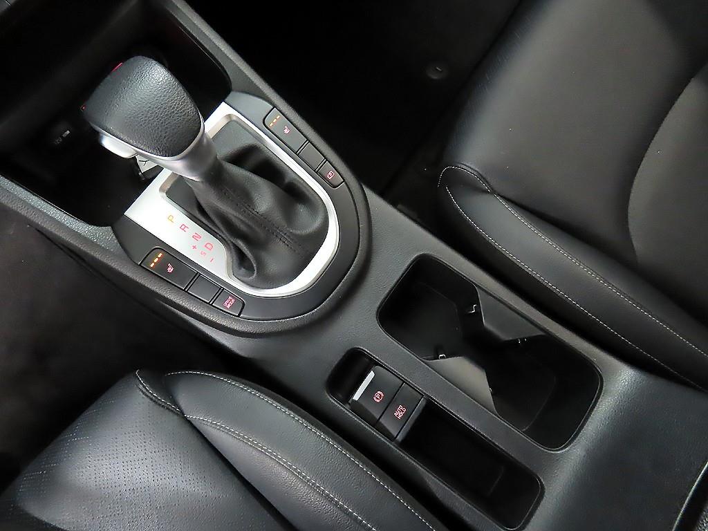 KIA K3 - Vista 10