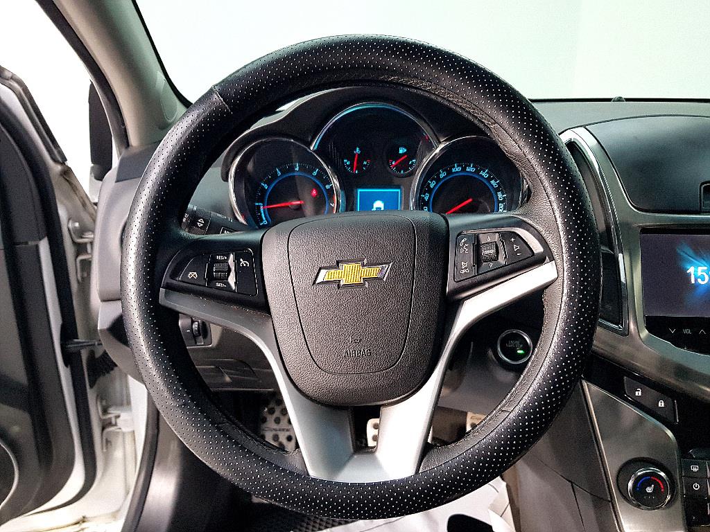 Chevrolet Cruise - Vista 11