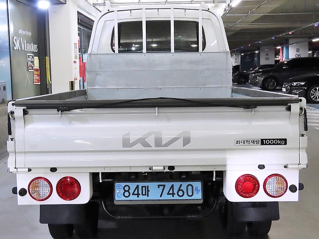 Small Truck Cargo (small) - Vista 5