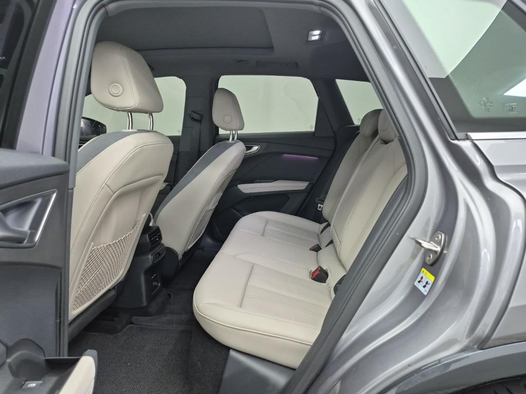 Audi Q4 2025 Gris - Importación desde Corea - HF Imports Iquique - Foto 14