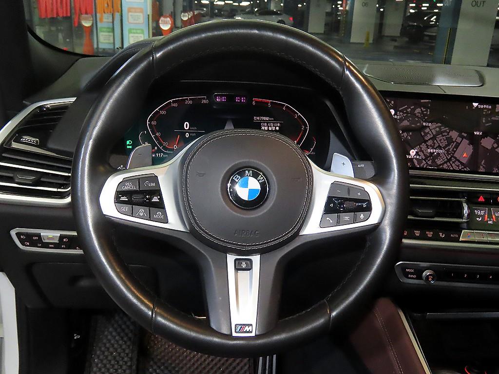 BMW X6 - Vista 8
