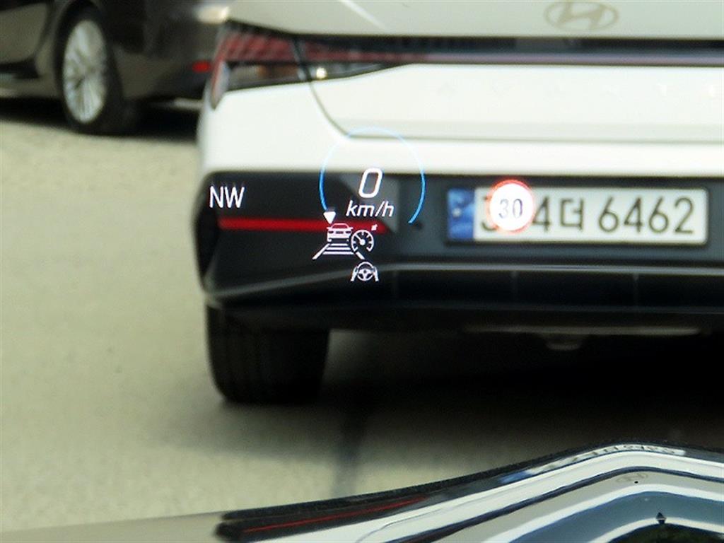 Mercedes Benz CLS Class - Vista 10