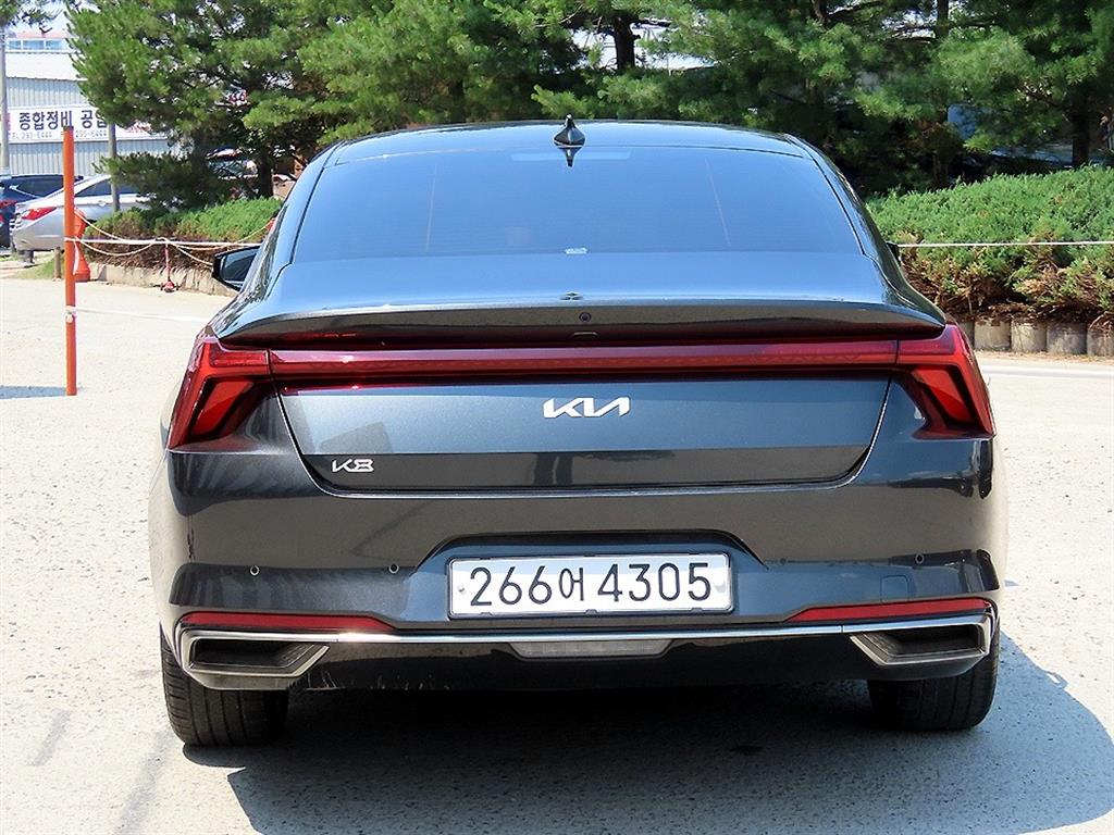 KIA K8 - Vista 4
