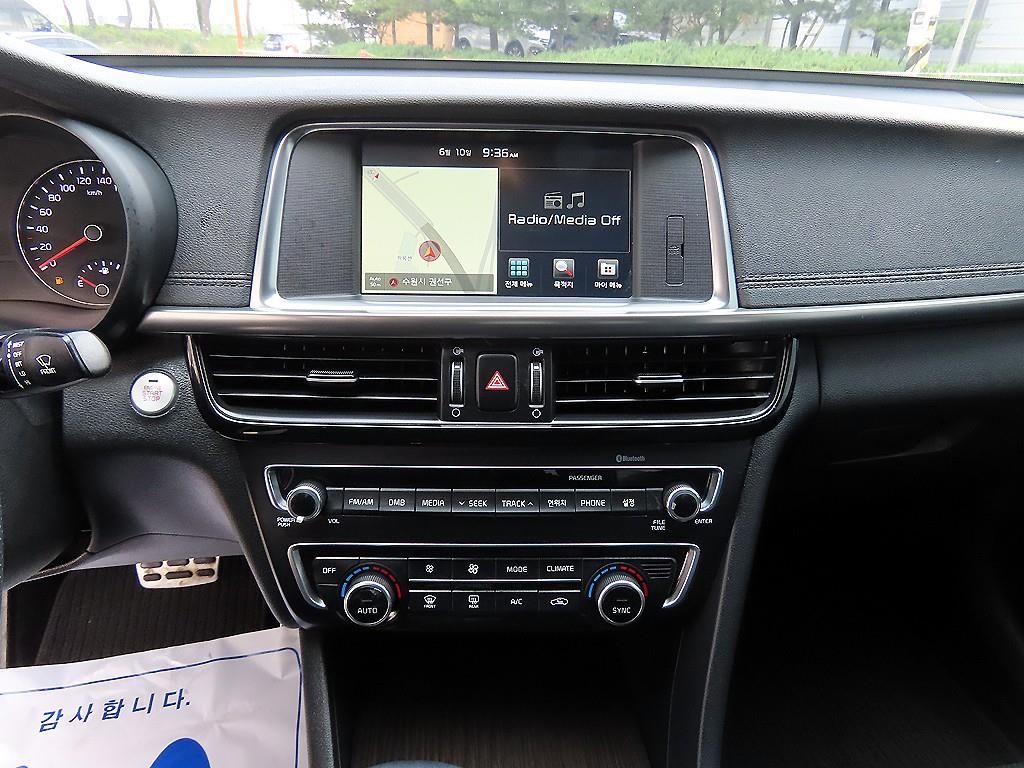 KIA K5 2016 Negro - Importación desde Corea - HF Imports Iquique - Foto 13