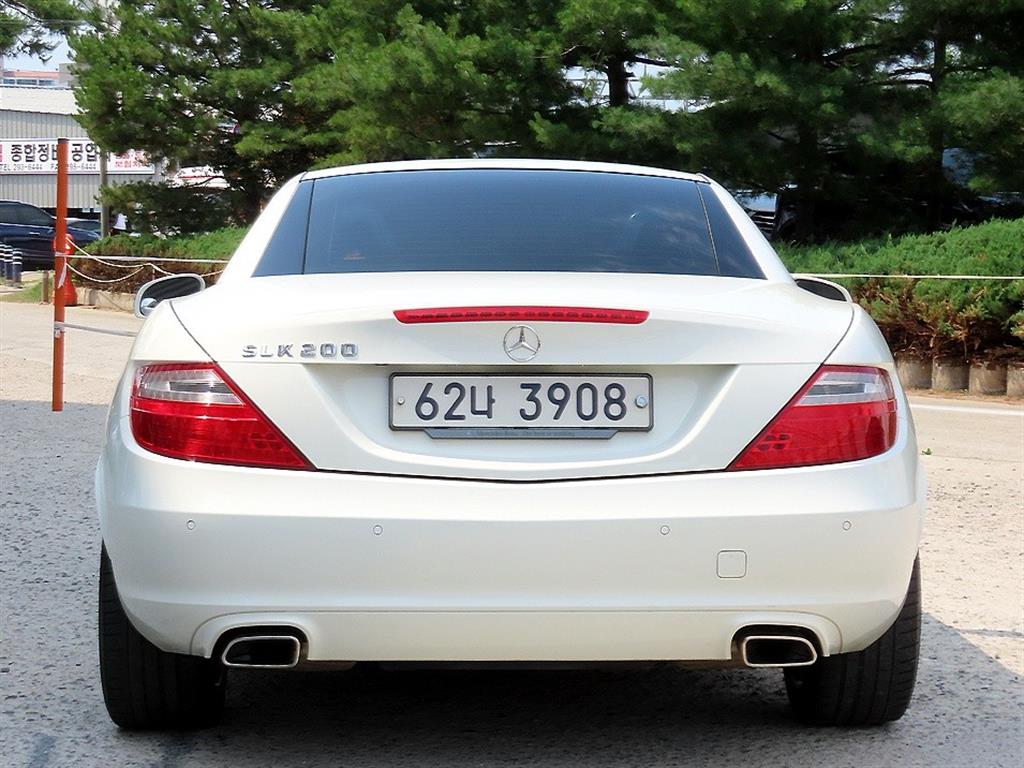 Mercedes Benz SLK Class - Vista 4