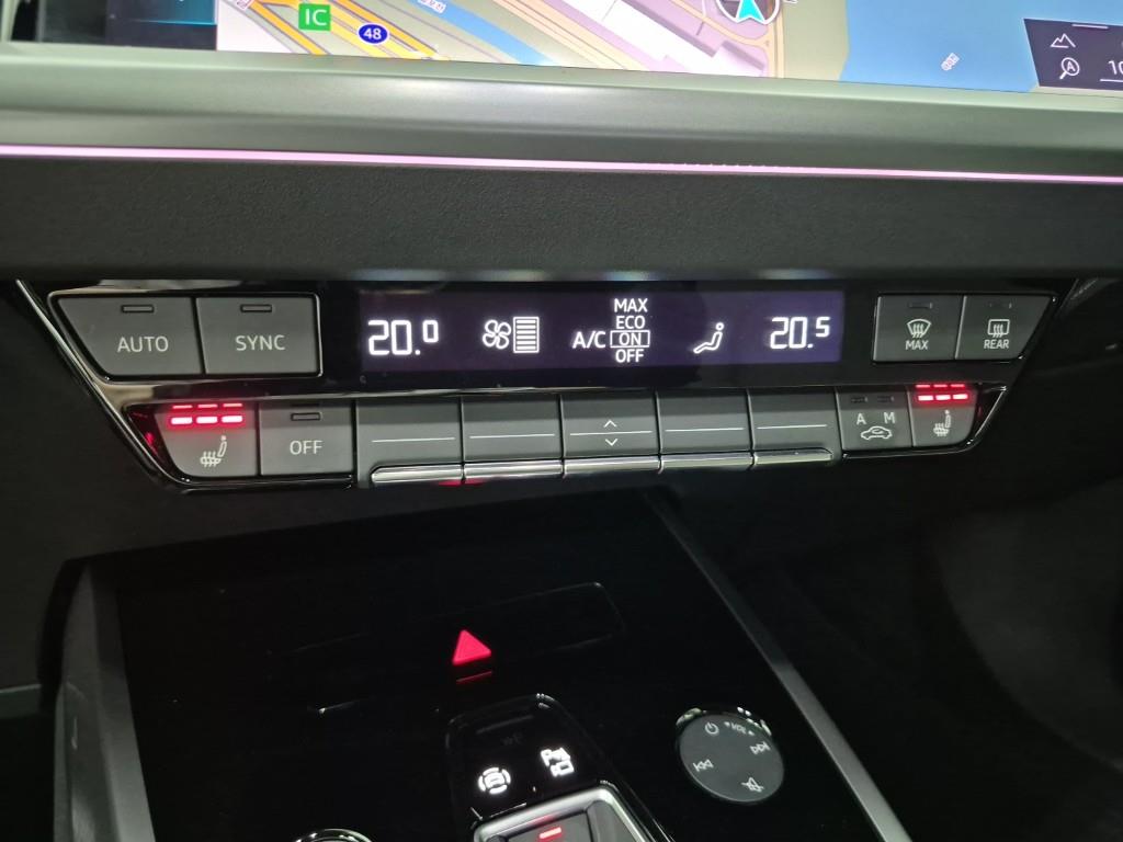 Audi Q4 - Vista 12