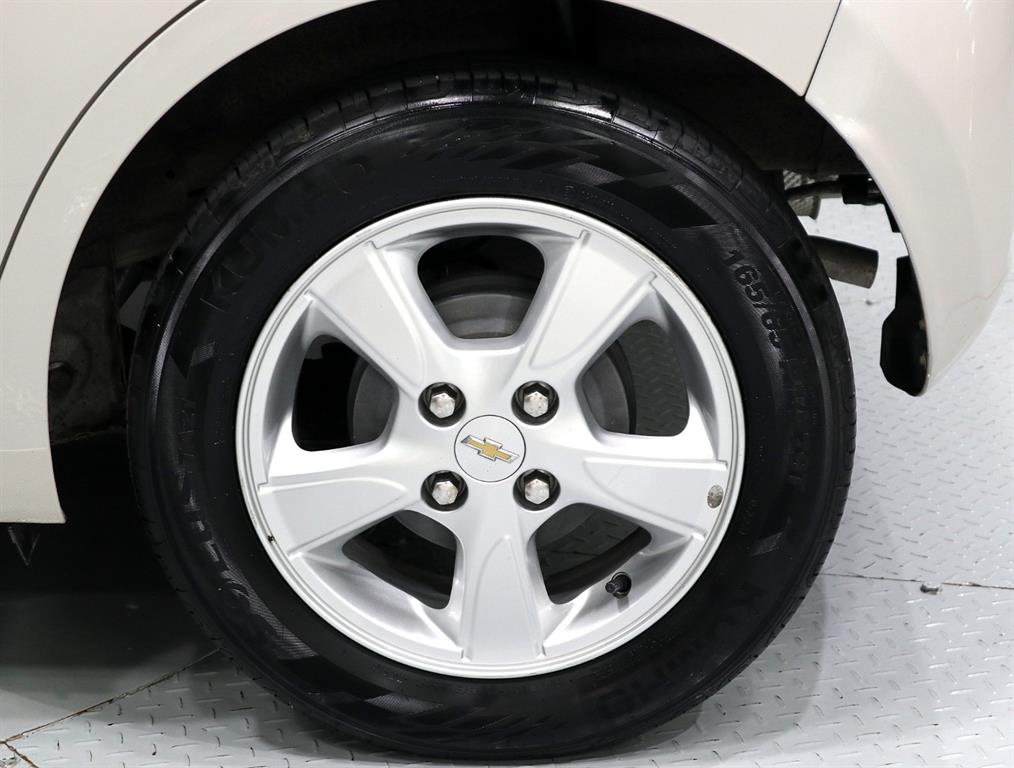 Chevrolet Spark 2016 Blanco - Importación desde Corea - HF Imports Iquique - Foto 19
