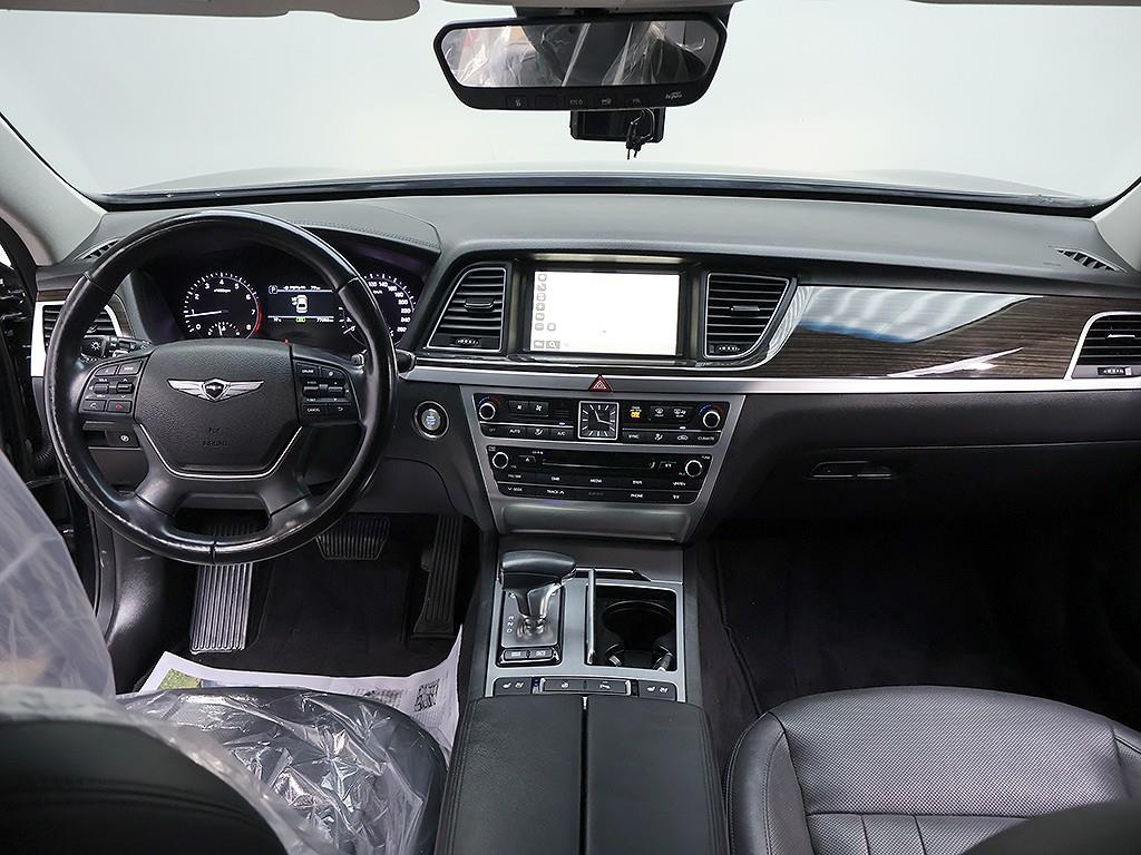 Genesis G80 - Vista 9