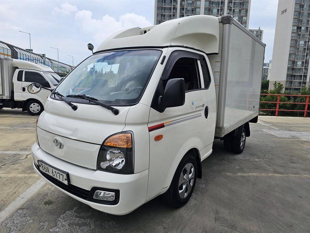 Small Truck Top_Frozen Top 2019 Blanco - Importación desde Corea - HF Imports Iquique - Foto 1