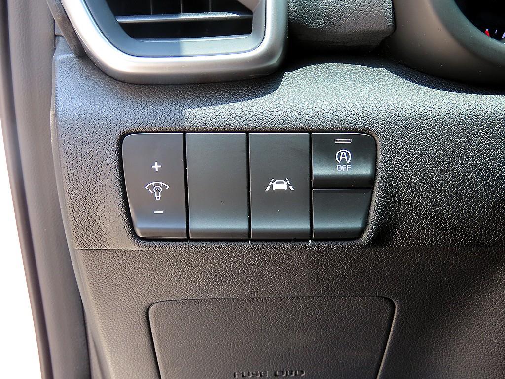 KIA Sportage - Vista 11