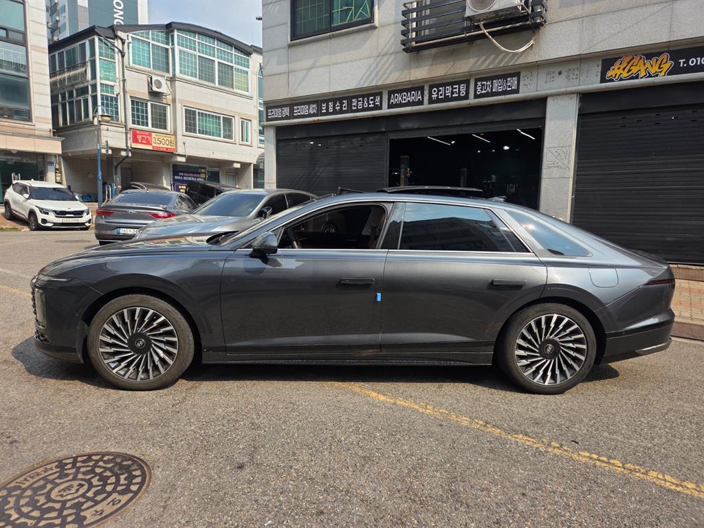 HYUNDAI Grandeur - Vista 3