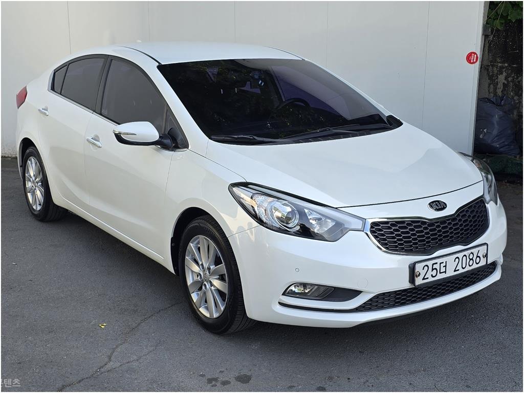 KIA K3 - Vista 3