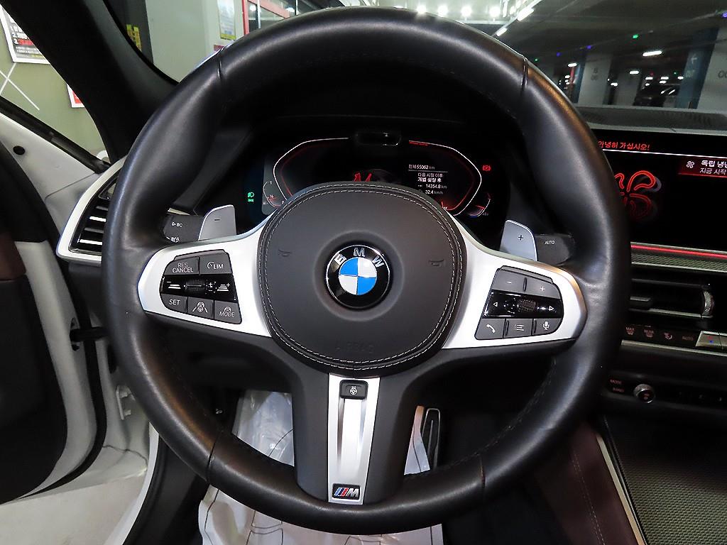 BMW X6 - Vista 8