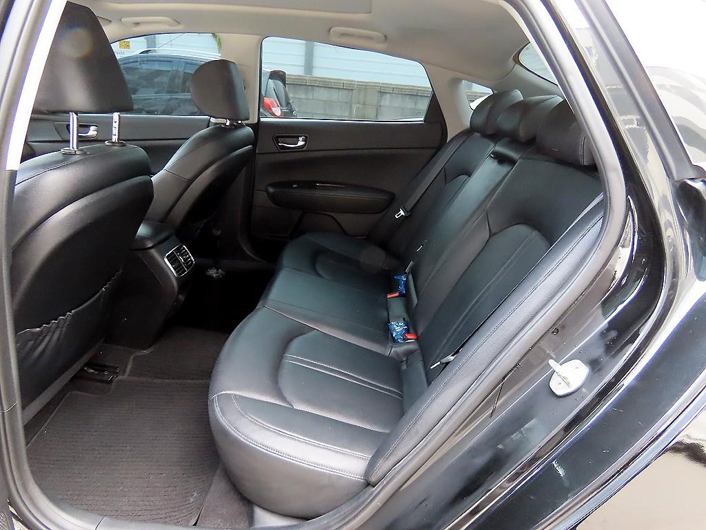 KIA K5 - Vista 6
