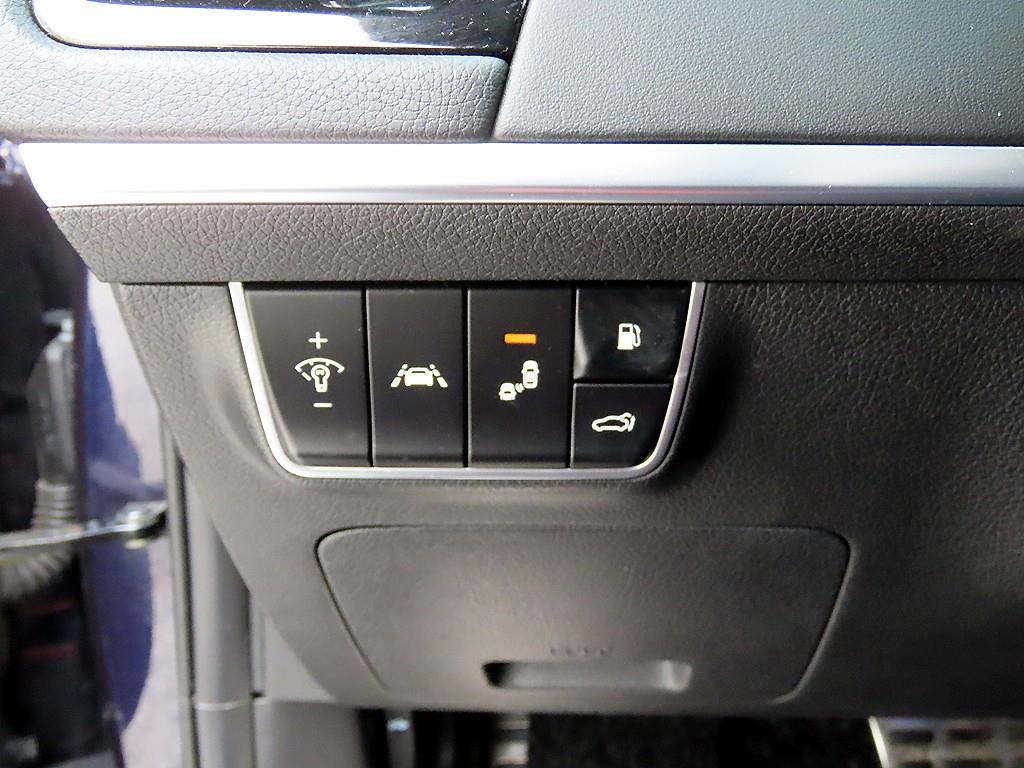KIA Stinger - Vista 12