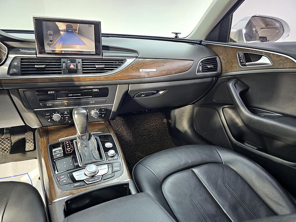 Audi A6 - Vista 10