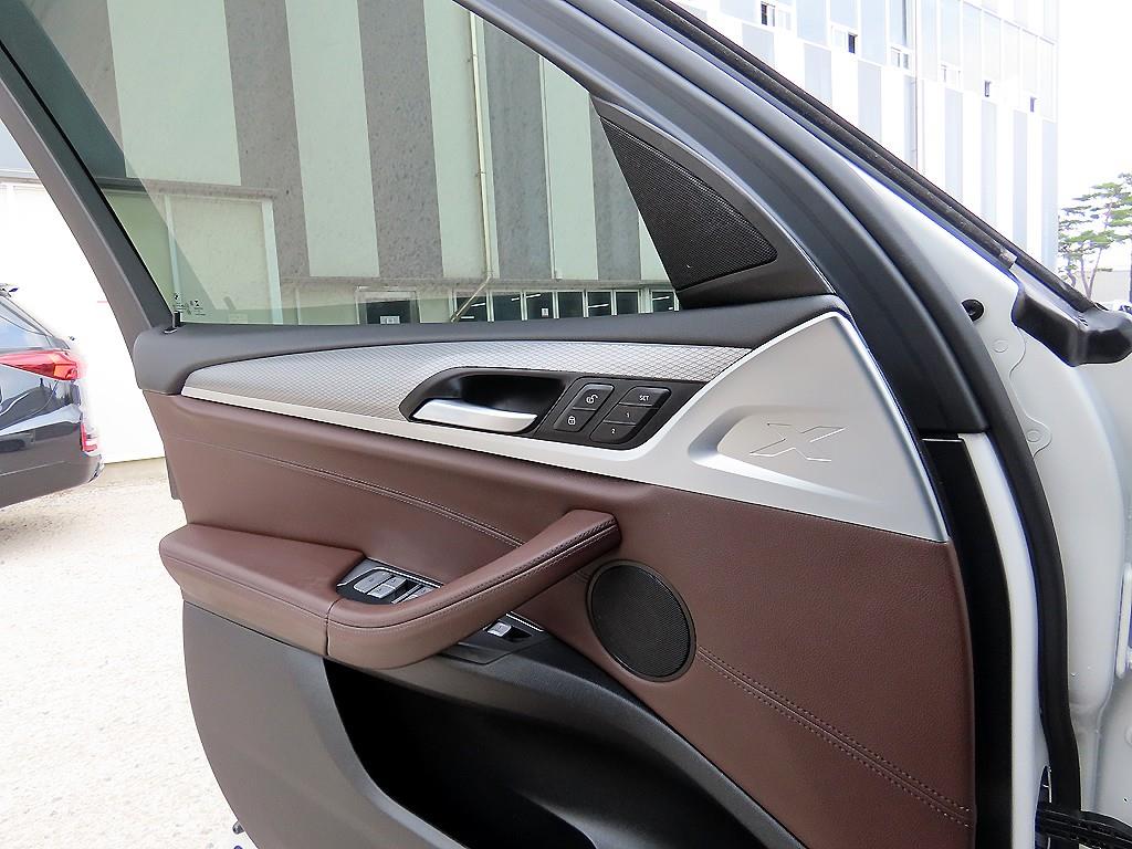 BMW X3 - Vista 12