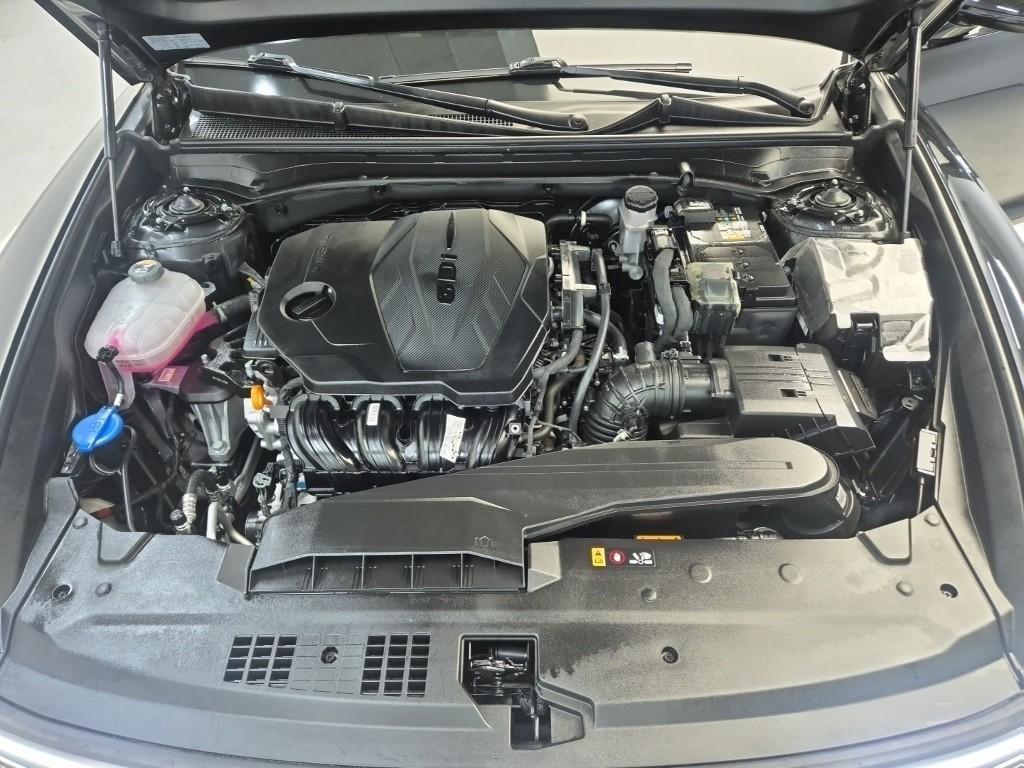 HYUNDAI Grandeur - Vista 5