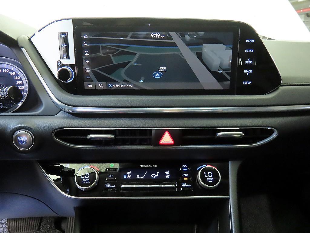 HYUNDAI Sonata - Vista 11