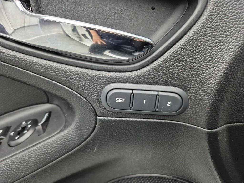 KIA K3 2013 Blanco - Importación desde Corea - HF Imports Iquique - Foto 15