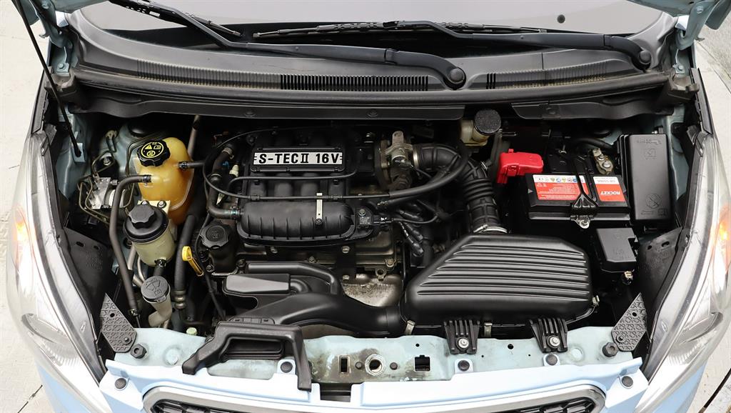 Chevrolet Spark - Vista 11