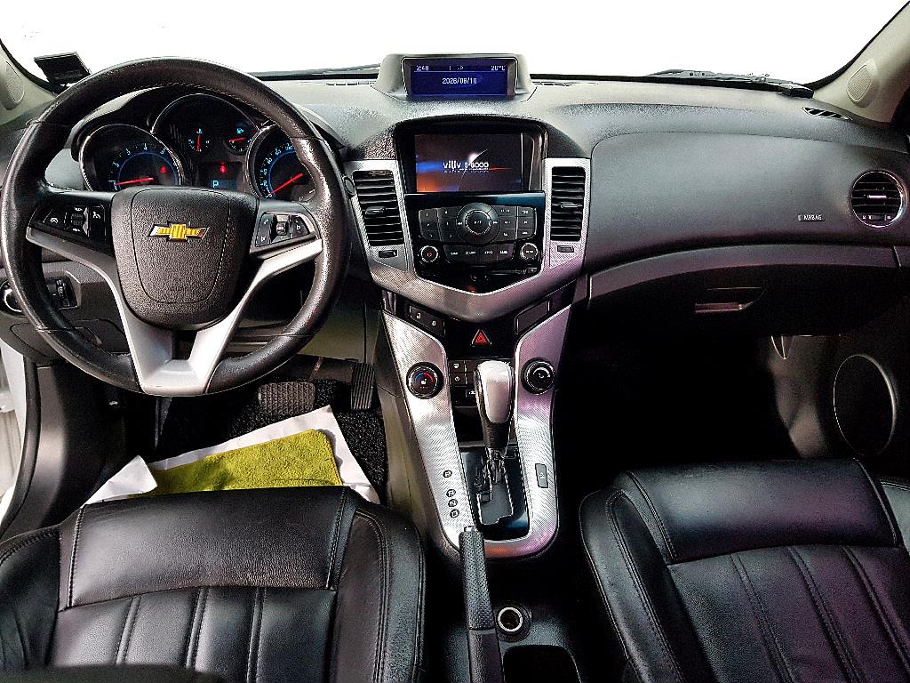 Chevrolet Cruise - Vista 7