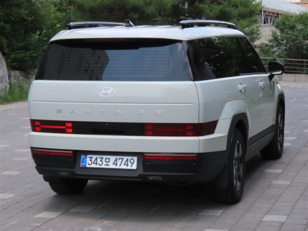 HYUNDAI Santa Fe - Vista 5
