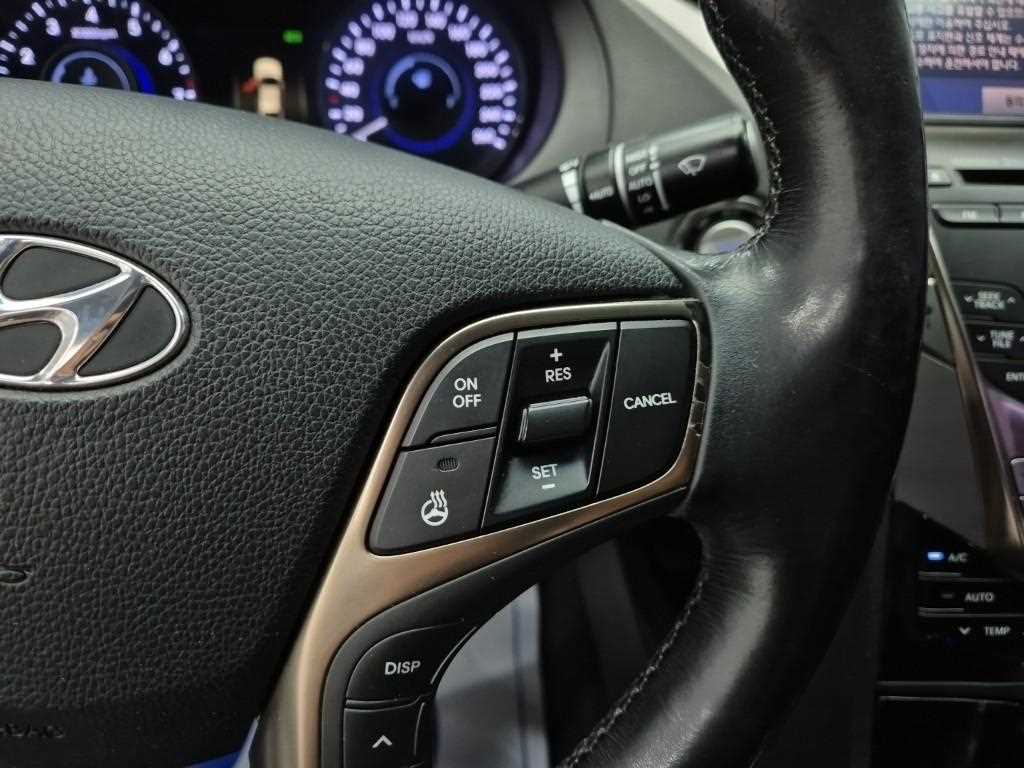 HYUNDAI Grandeur 2012 Negro - Importación desde Corea - HF Imports Iquique - Foto 16